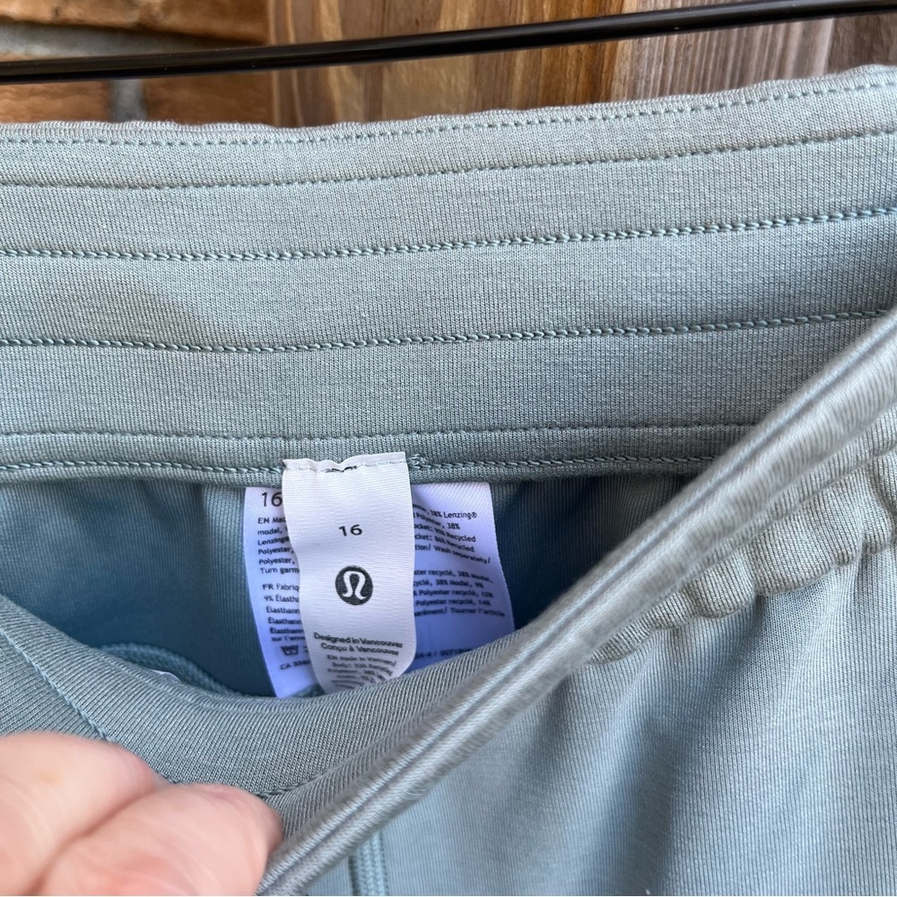 lululemon athletica Softstreme High Rise Sage Green Track Pants - Picture 4 of 6